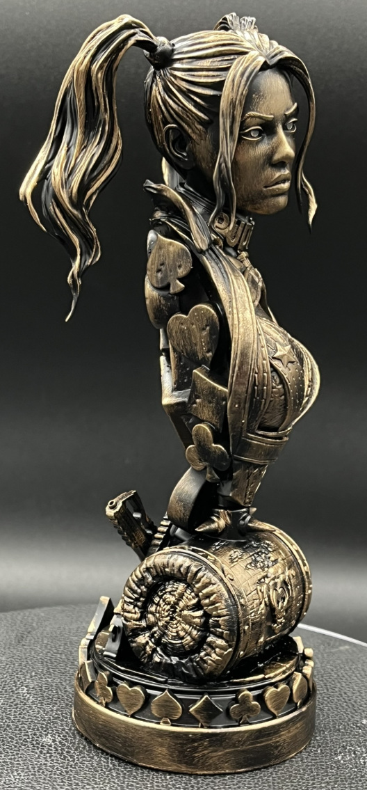 3d printed hand painted bust of the infaouse Harley Quinn from the DC universe